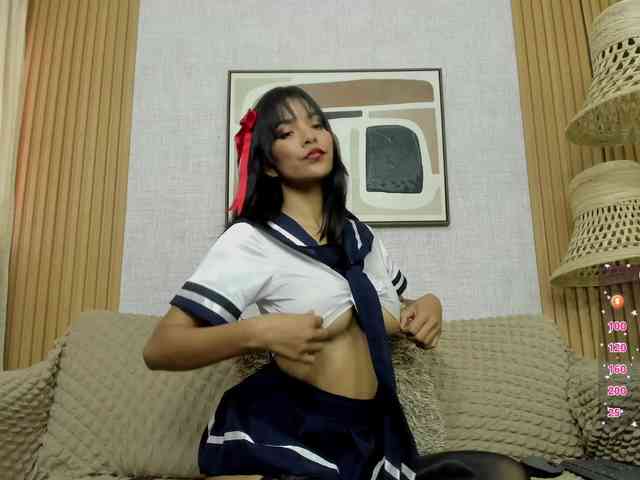 Kitty-wild-19 webcam