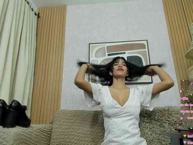 Kitty-wild-19 webcam