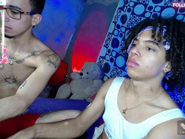 couple-cute-12 Live Webcam on BongaCams