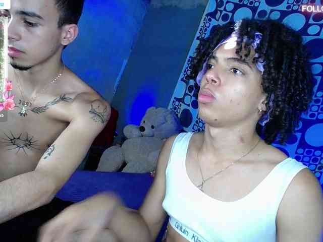 couple-cute-12 Live Webcam on BongaCams