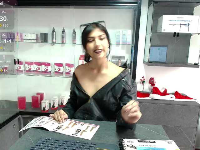 IssabellaX's BongaCams show and profile