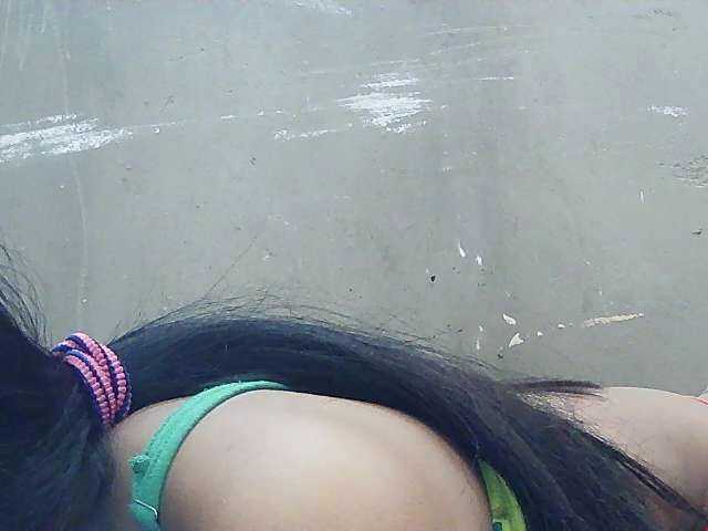 le modèle Titounea est en webcam porno dans un show sur le site bongacams, il possède les tags suivants: White/Caucasian,Brunette,Trimmed