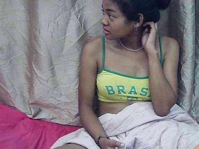 Titounea Live Webcam on BongaCams