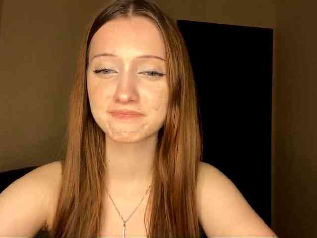 JosefineShears webcam