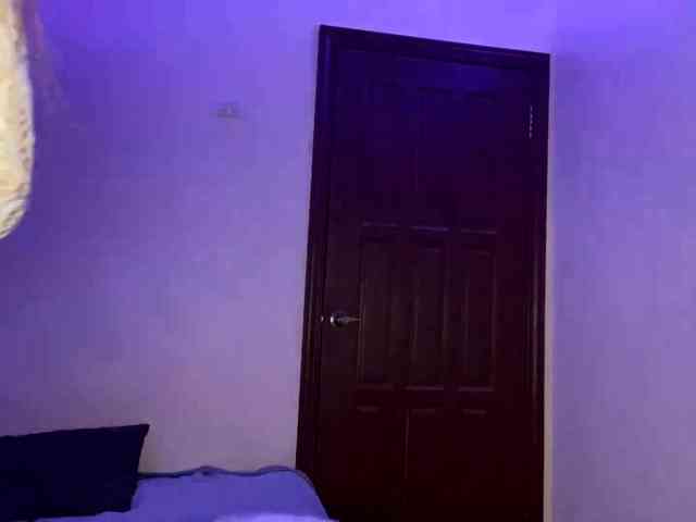 JosefineShears webcam