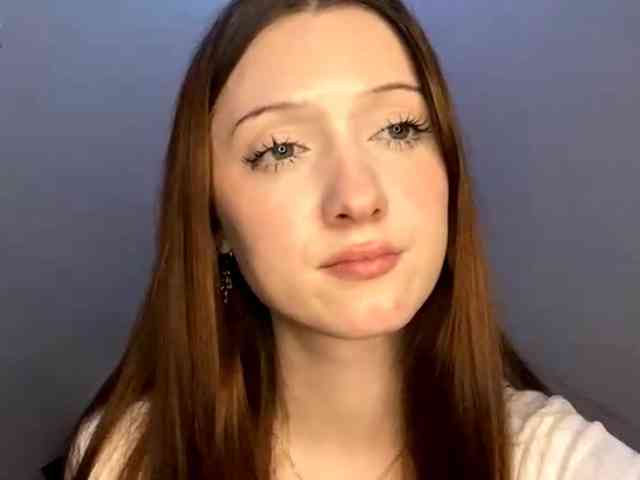 JosefineShears webcam