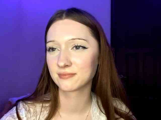 JosefineShears webcam