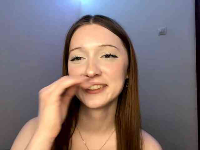 JosefineShears webcam