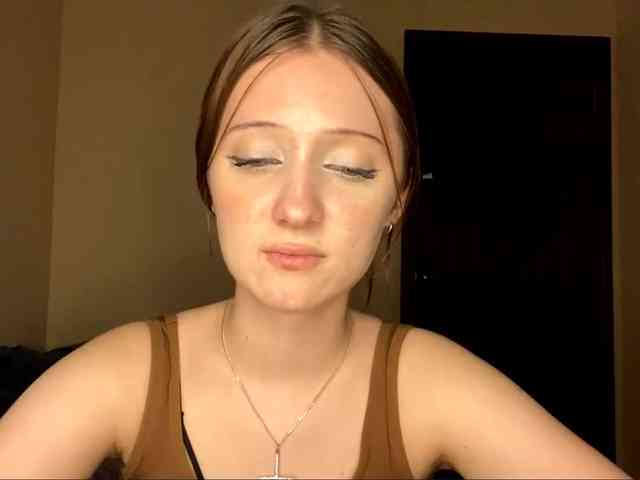 JosefineShears webcam