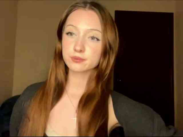 JosefineShears webcam