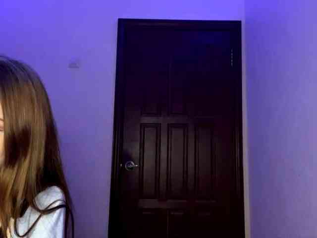 JosefineShears webcam