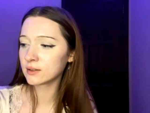 JosefineShears webcam