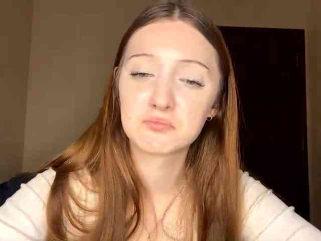 JosefineShears webcam