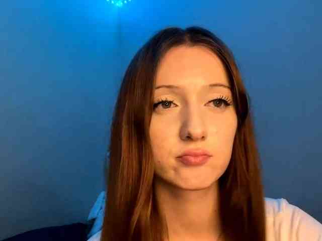 JosefineShears webcam