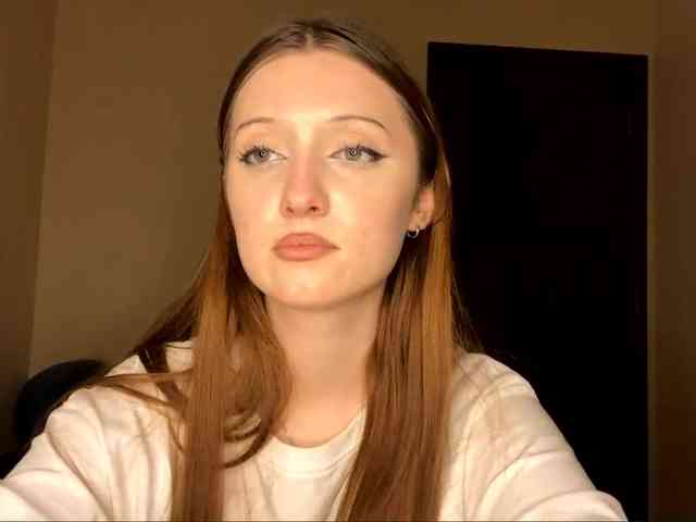 JosefineShears webcam