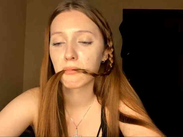 JosefineShears webcam