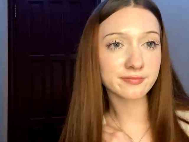 JosefineShears webcam