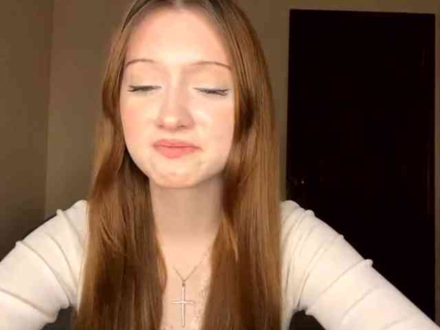 JosefineShears webcam