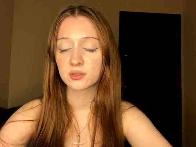 JosefineShears webcam