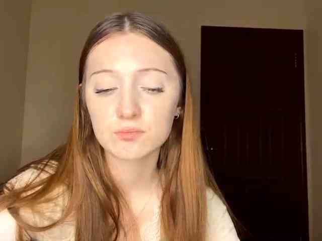 JosefineShears webcam