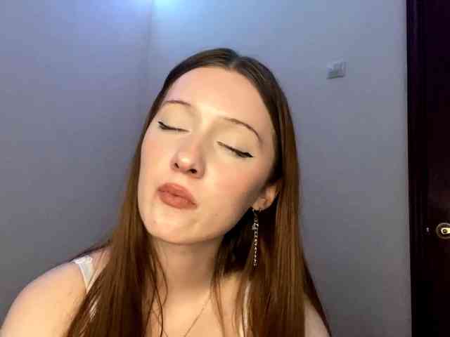 JosefineShears webcam