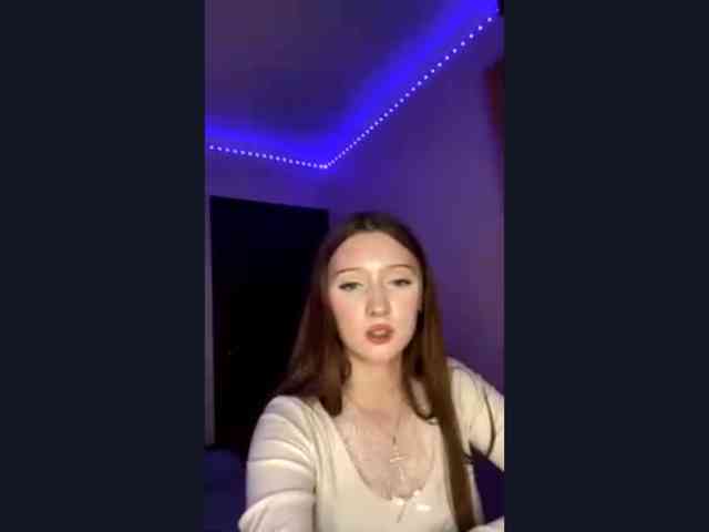 JosefineShears webcam