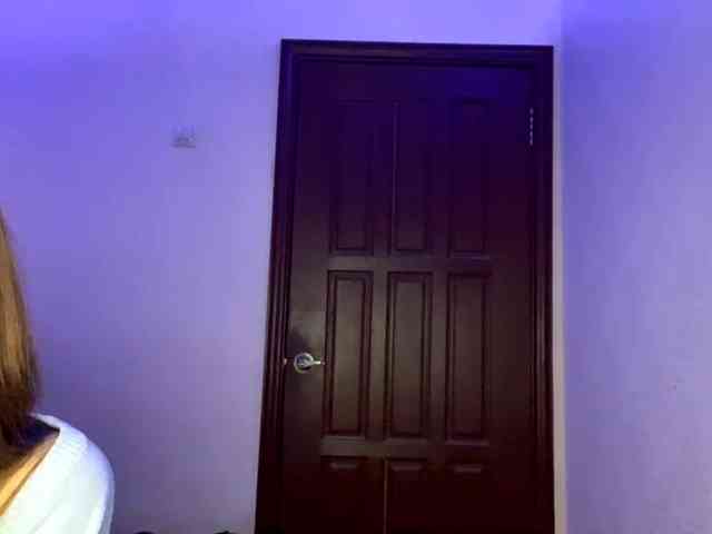 JosefineShears webcam