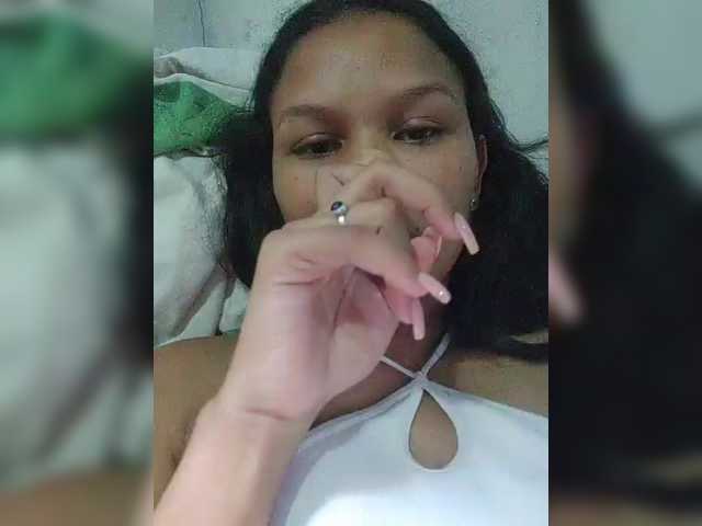 Dualove's BongaCams show and profile