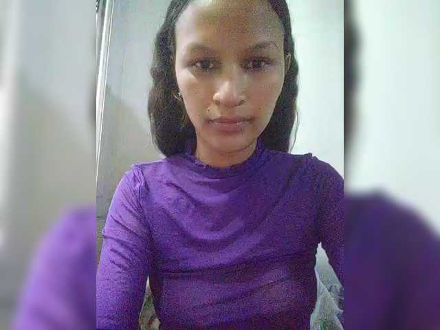 Dualove's BongaCams show and profile