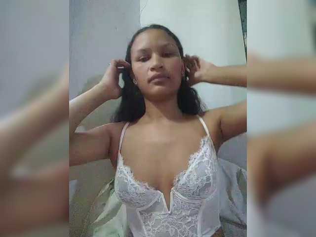 Dualove's BongaCams show and profile