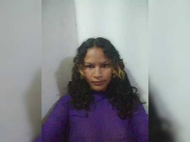 Dualove's BongaCams show and profile