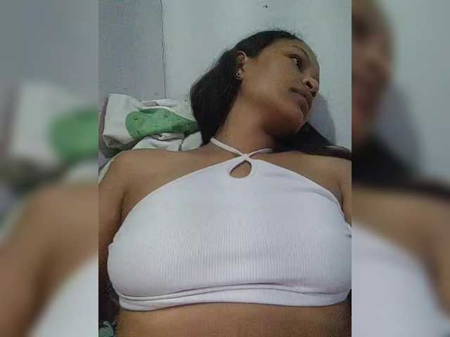 Dualove's BongaCams show and profile