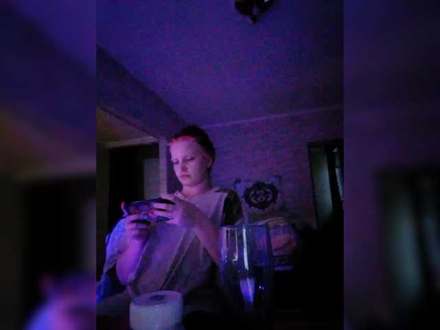 ksenimooo's BongaCams show and profile