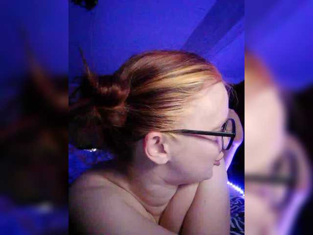 ksenimooo's BongaCams show and profile