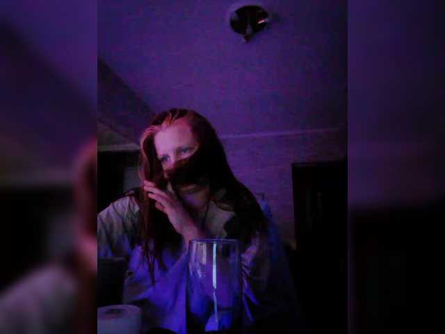 ksenimooo's BongaCams show and profile