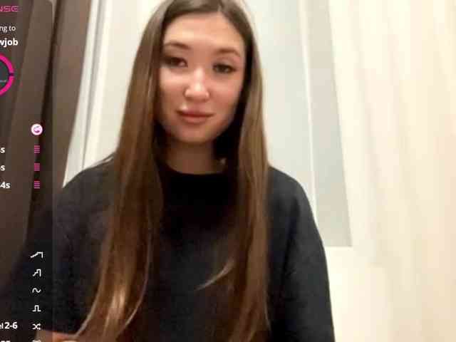 MiaAhner Live Webcam on BongaCams