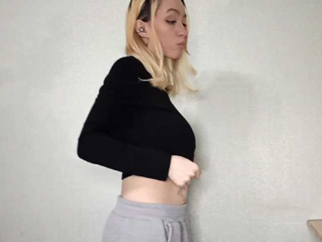 RebeccaCamferdam's BongaCams show and profile