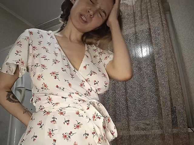 RebeccaCamferdam's BongaCams show and profile