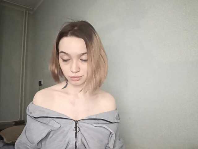 RebeccaCamferdam's BongaCams show and profile