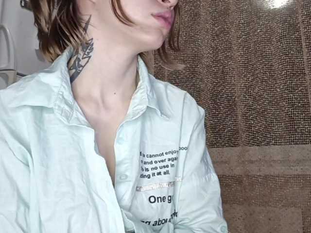 RebeccaCamferdam's BongaCams show and profile