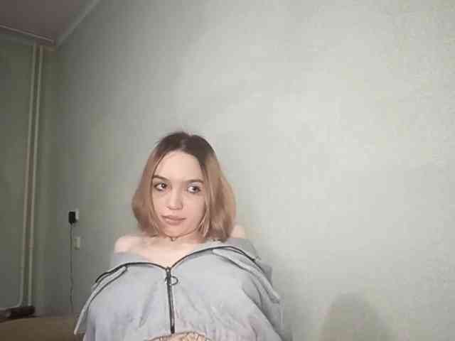 EliskaLovely webcam