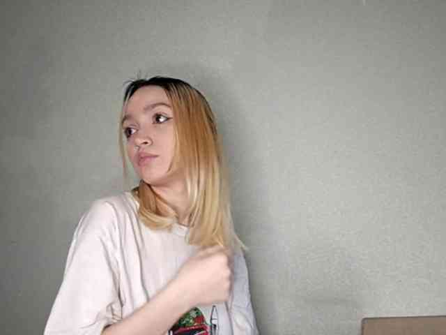 EliskaLovely webcam