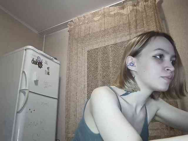 EliskaLovely webcam