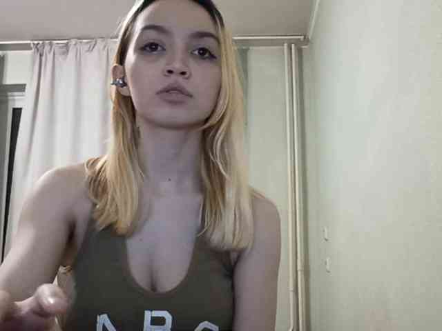 video cam chat RebeccaCamferdam