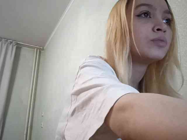 EliskaLovely webcam