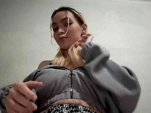 RebeccaCamferdam RebeccaCamferdam