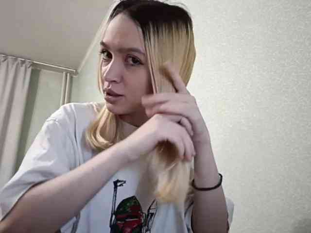 EliskaLovely webcam