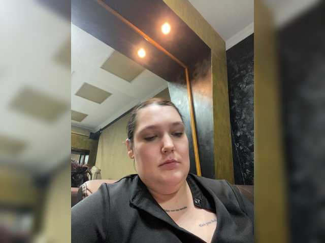 Layla-6ex – webcam model profile photo