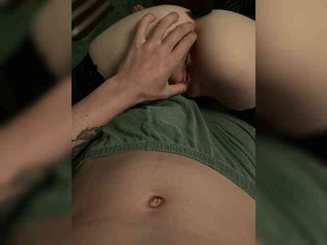 VlaDiloves Live Webcam on BongaCams