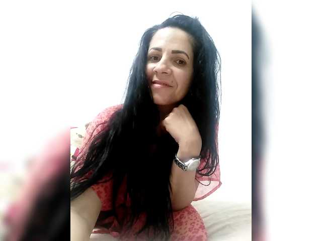 LuxeAngel – webcam model profile photo